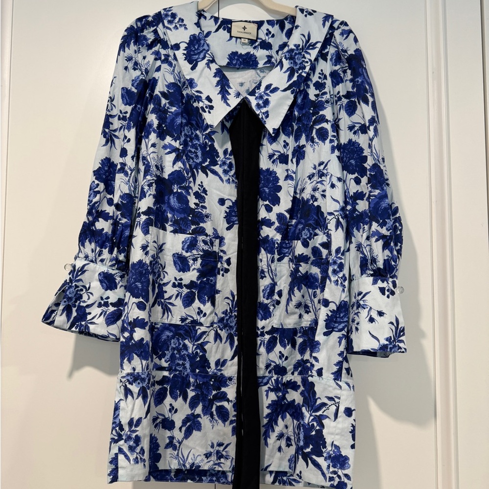 Tuckernuck Dress Size Medium Short Dress